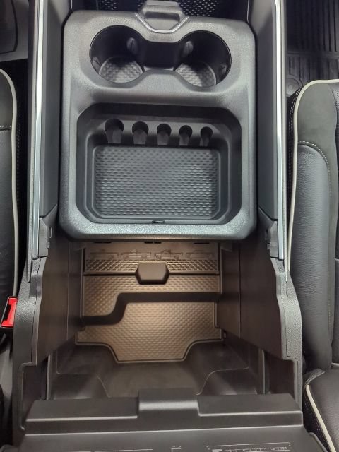 Used 2026 RAM 1500 Laramie w/ Sport Appearance Package AWD/4WD image 29