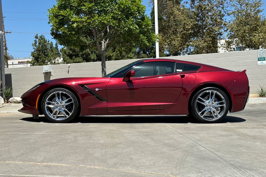 Used 2017 Chevrolet Corvette Stingray Coupe RWD image 8
