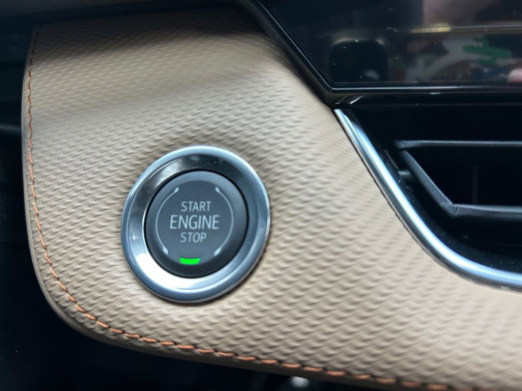 New 2026 Chevrolet Equinox ACTIV w/ Safety and Technology Package image 29