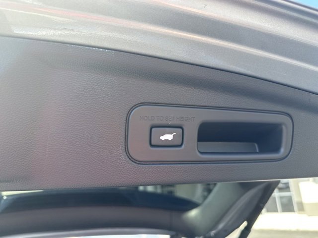 Certified 2025 Acura MDX w/ Technology Package image 18