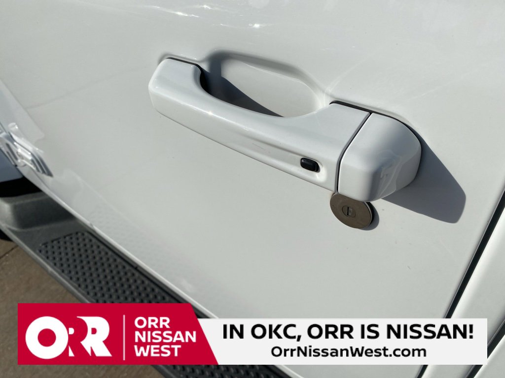 Used 2023 Jeep Gladiator Overland image 12