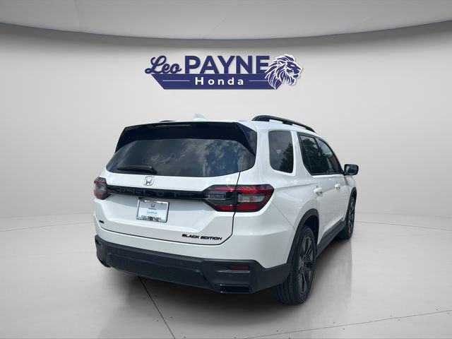 Certified 2026 Honda Pilot Black Edition image 7