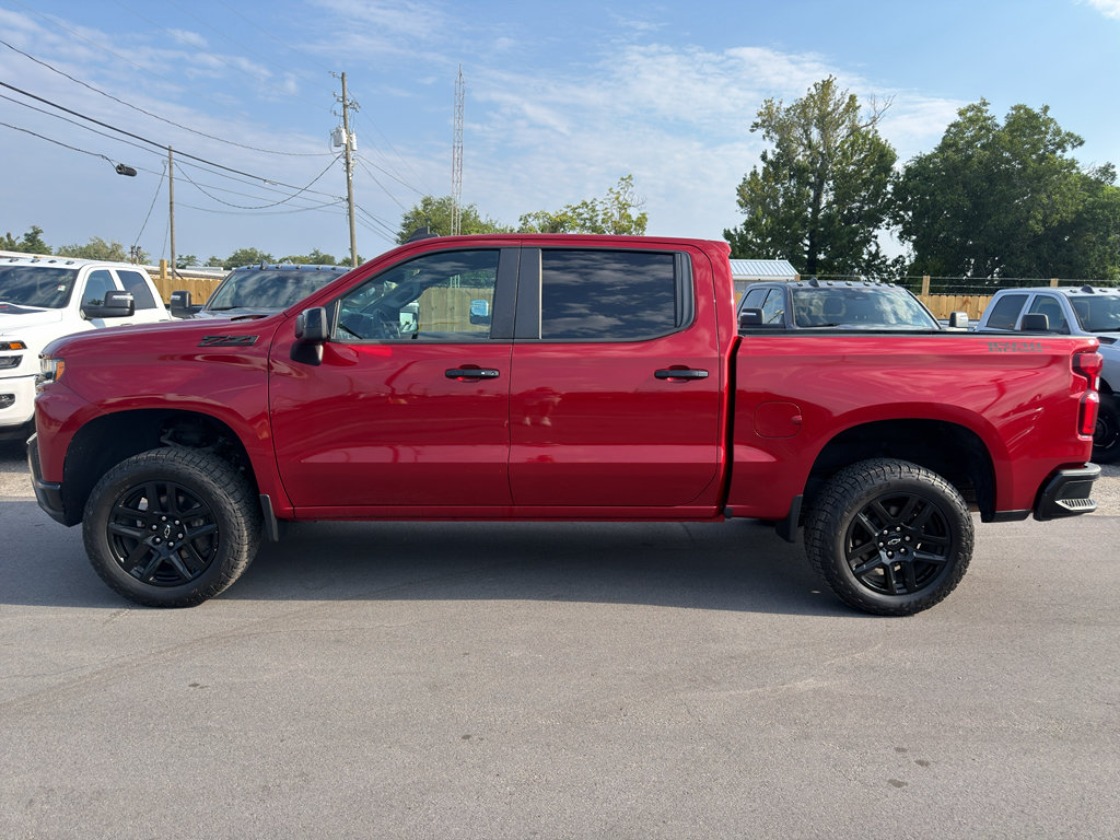 Used 2021 Chevrolet Silverado 1500 LT Trail Boss w/ Convenience Package II AWD/4WD image 1