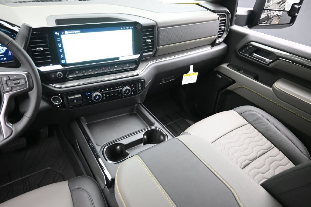 New 2026 Chevrolet Silverado 2500 ZR2 AWD/4WD image 15