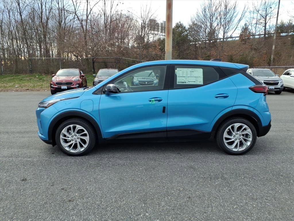 New 2027 Chevrolet Bolt LT w/ Comfort Package image 6