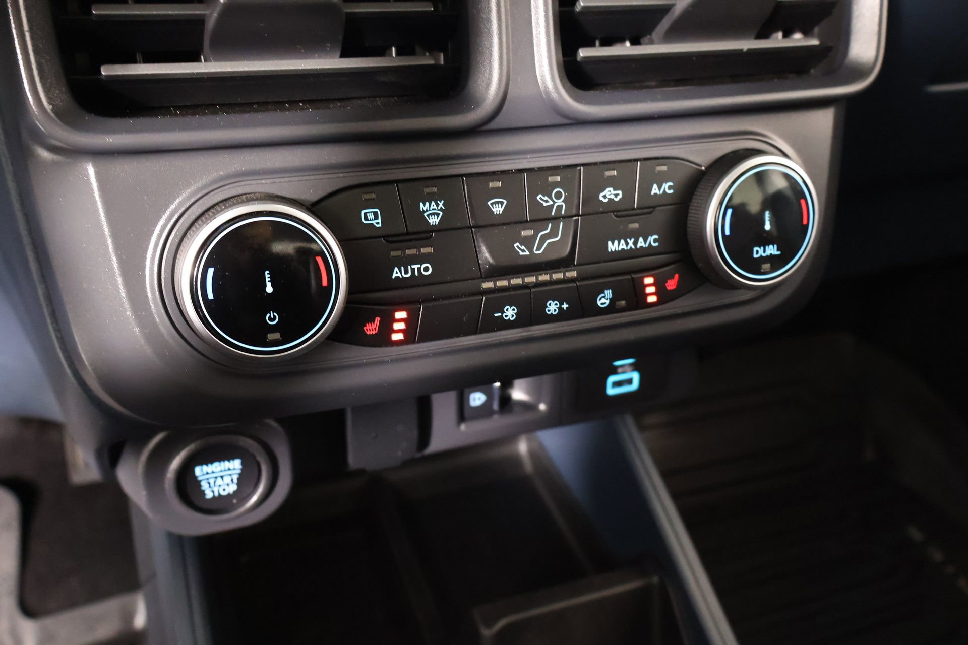 Used 2024 Ford Maverick Tremor w/ Tremor Off-Road Package image 8