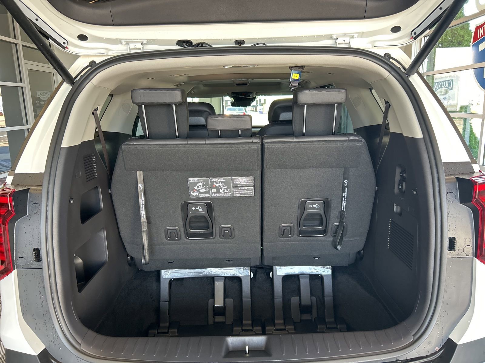 New 2026 Kia Carnival SX Prestige image 9