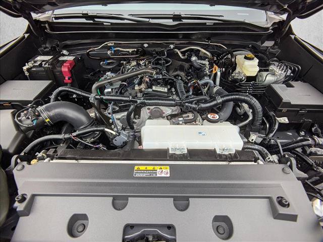 Used 2025 Toyota Tacoma SR5 AWD/4WD image 22