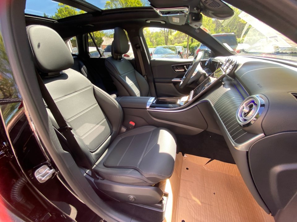 New 2026 Mercedes-Benz GLC 300 4MATIC image 28