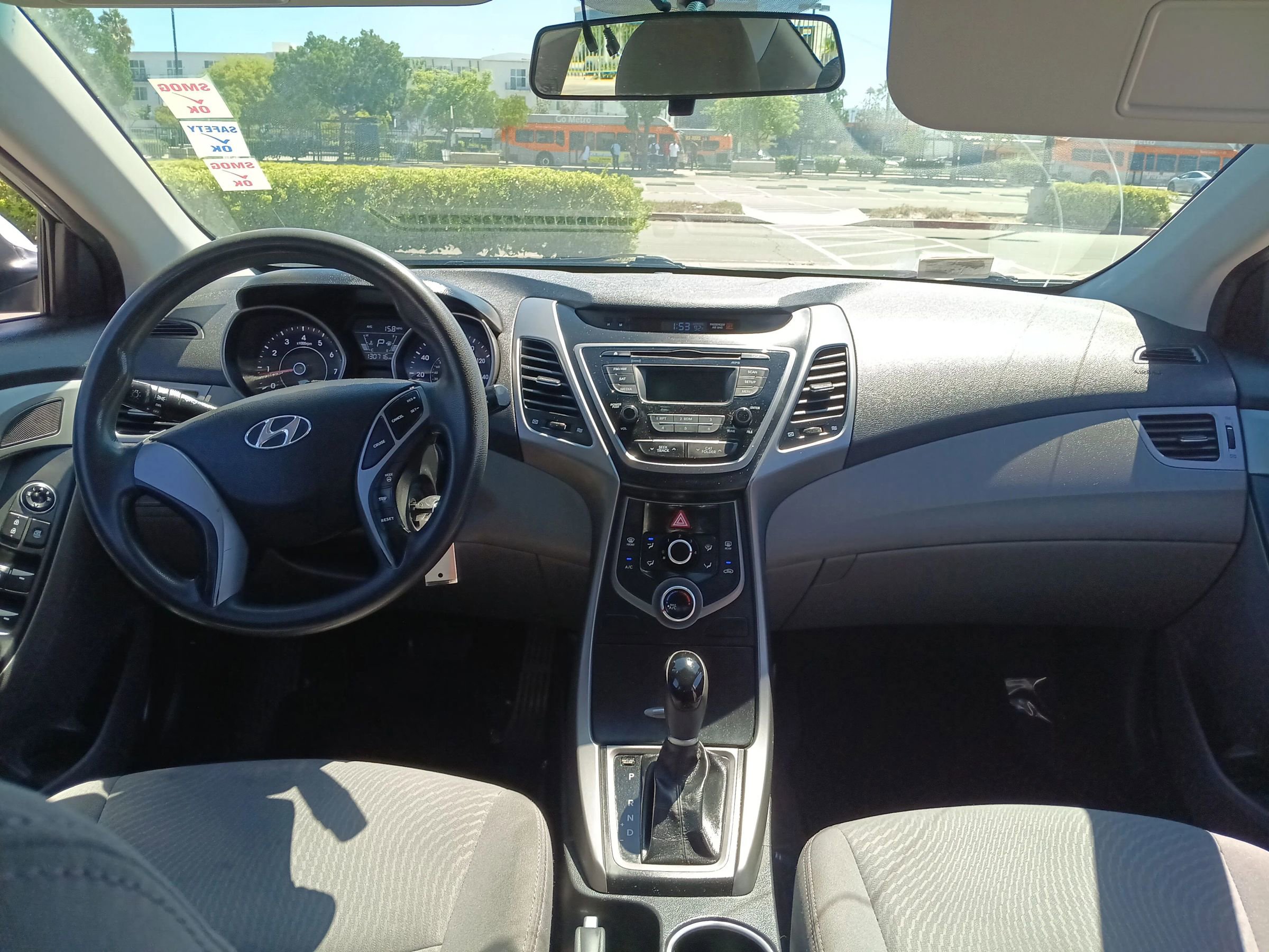 Used 2014 Hyundai Elantra SE image 16