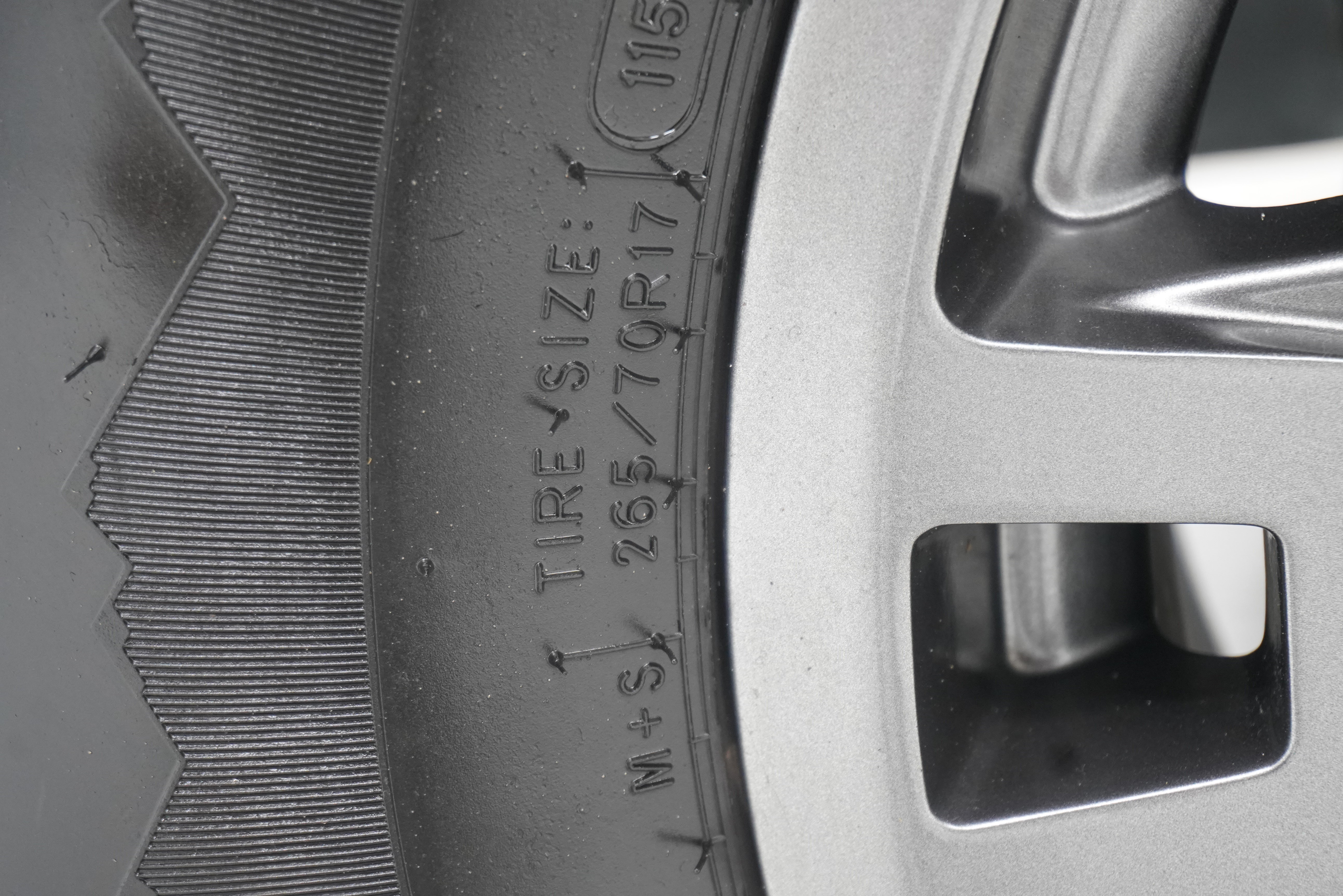 Used 2020 Toyota Tacoma SR5 RWD image 26