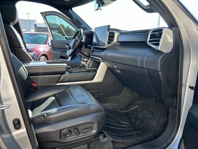 Used 2023 Toyota Tundra Platinum w/ Advanced Package AWD/4WD image 20