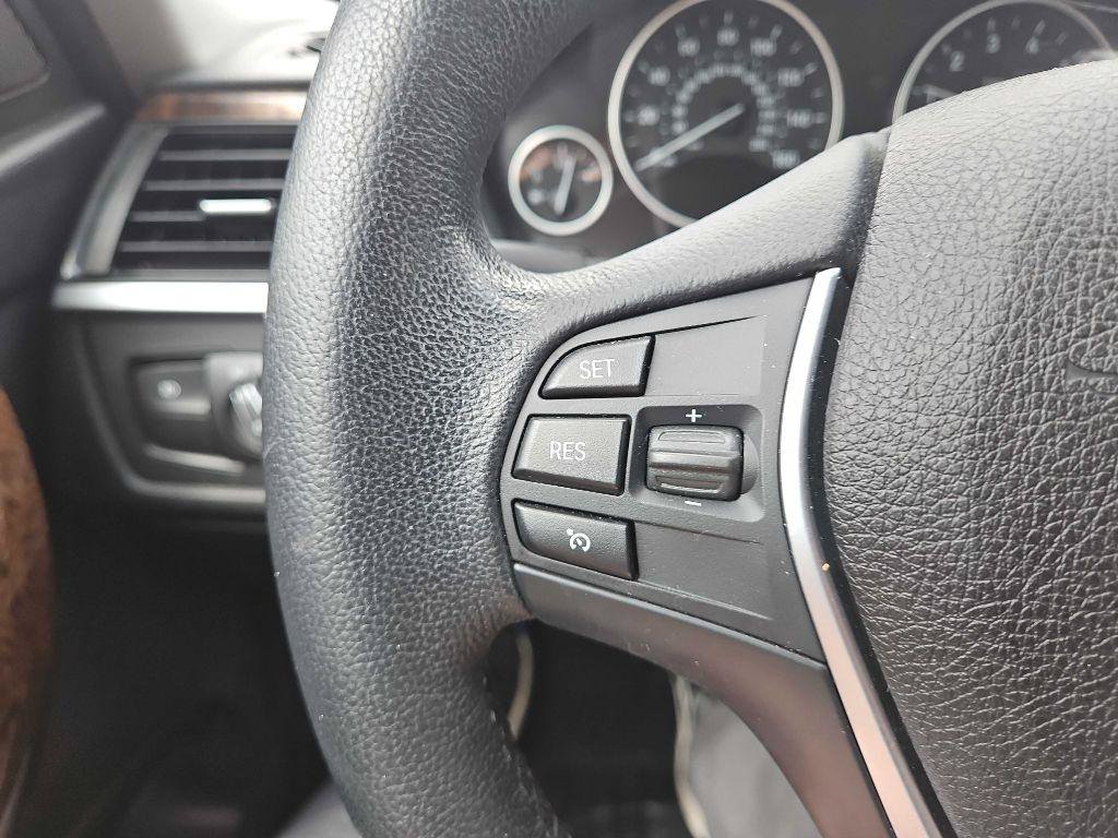 Used 2015 Chrysler 200 Limited w/ Convenience Group FWD image 36