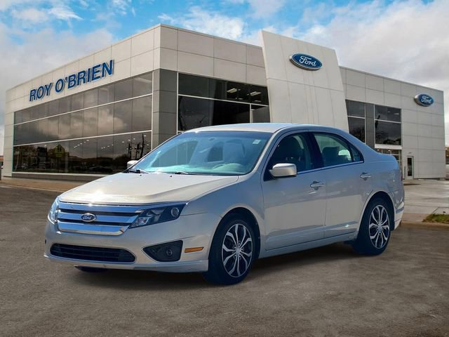 Used 2010 Ford Fusion SE FWD image 1