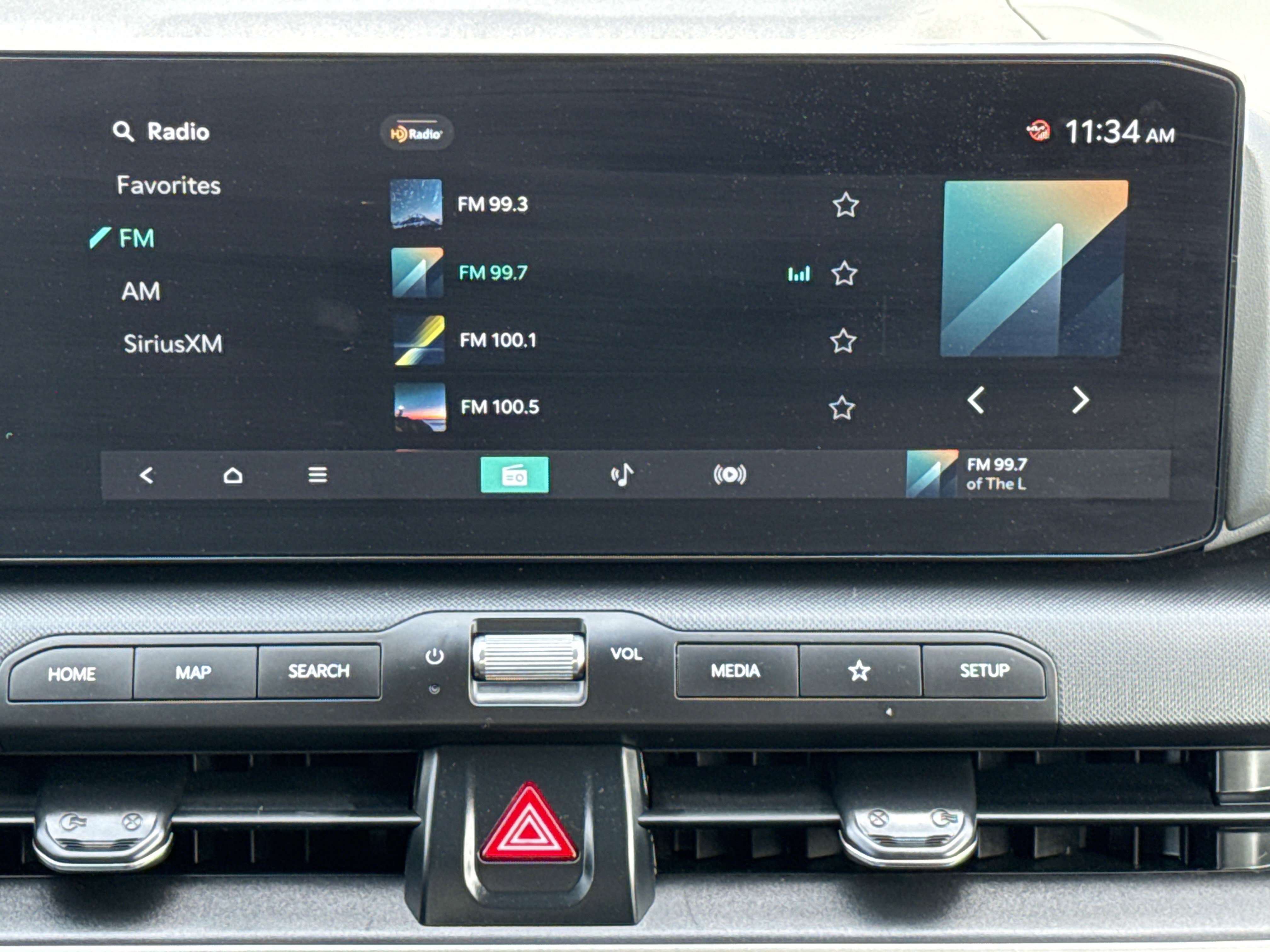 Used 2025 Kia K4 LXS image 33