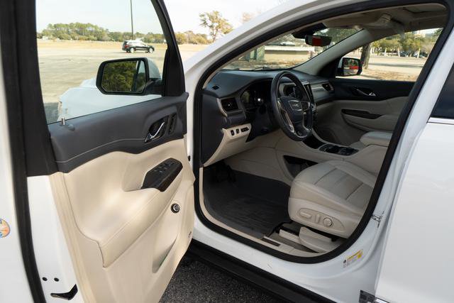 Used 2021 GMC Acadia Denali w/ Denali Technology Package image 11