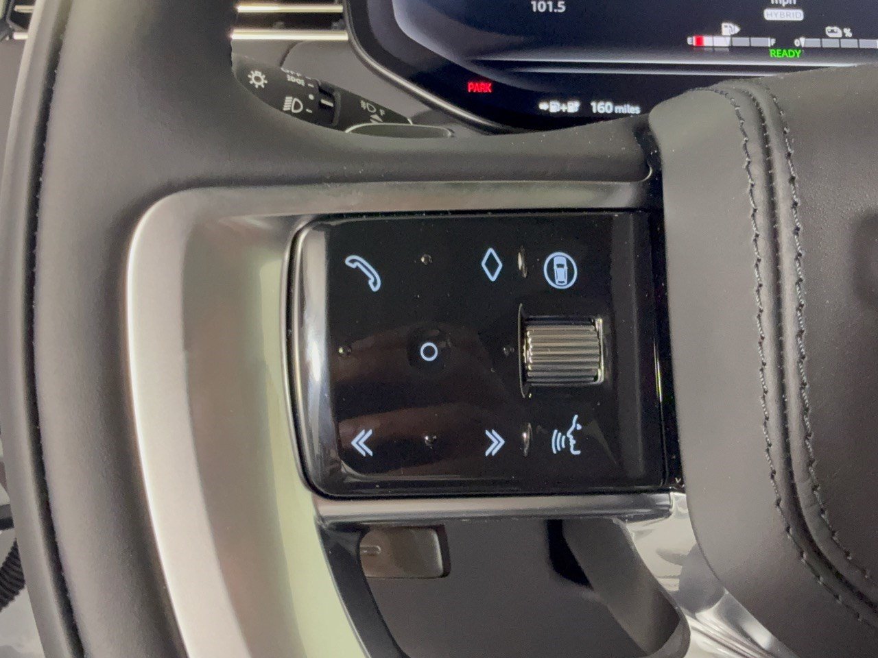 New 2026 Land Rover Range Rover SE AWD/4WD image 18