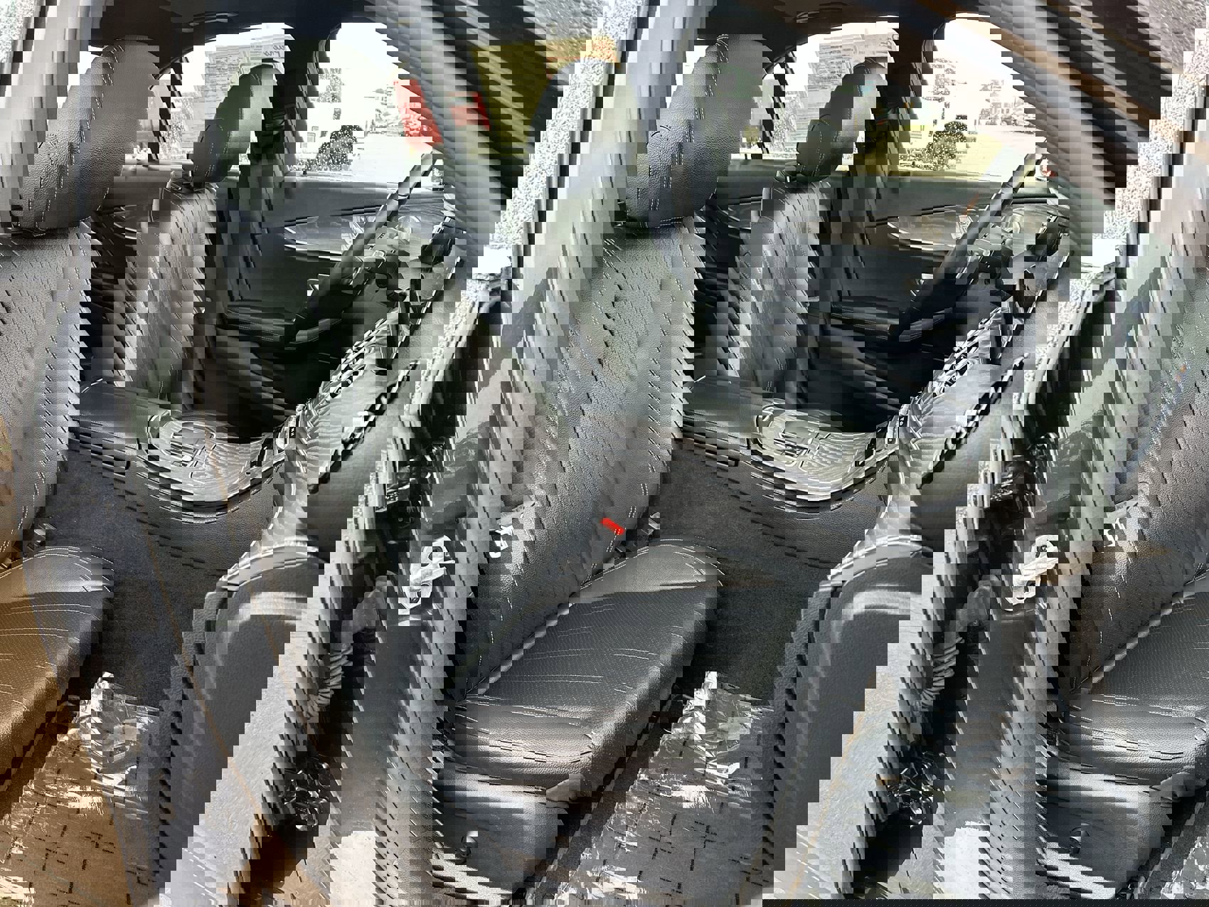 Used 2022 Mercedes-Benz E 350 Sedan image 25