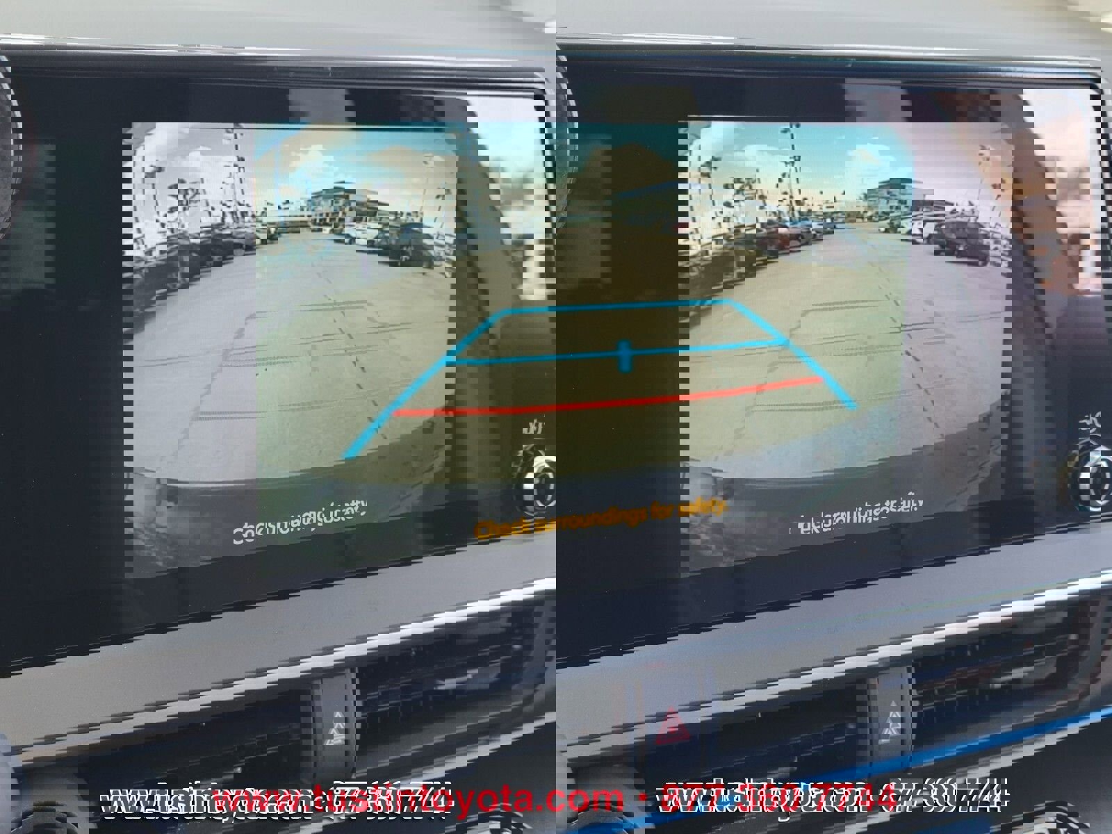 Used 2026 Toyota Prius Plug-In Hybrid FWD image 22