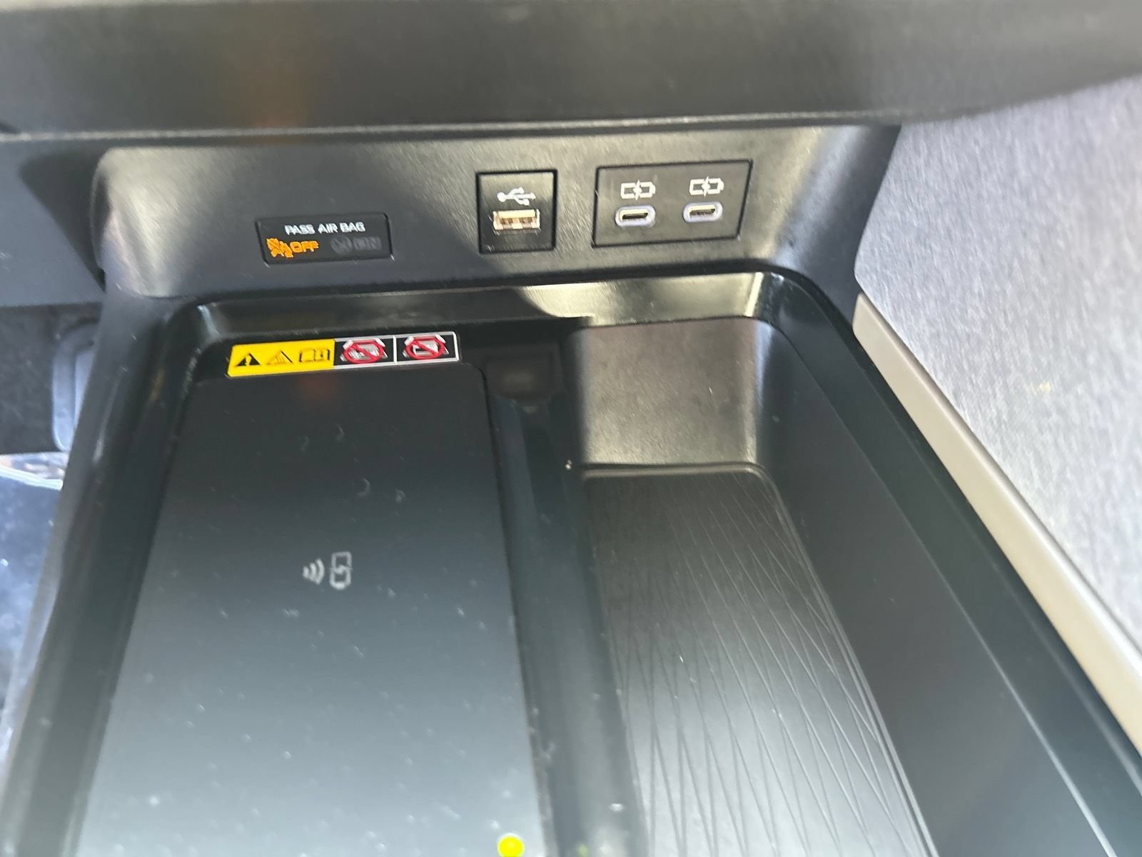 Used 2025 Toyota Camry LE w/ Convenience Package FWD image 26