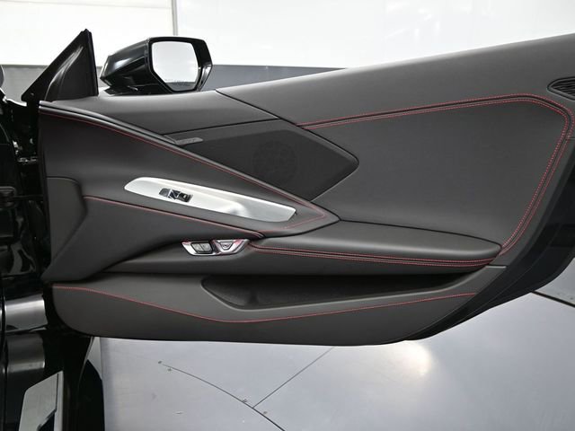 Used 2025 Chevrolet Corvette Stingray Convertible w/ 1LT image 35