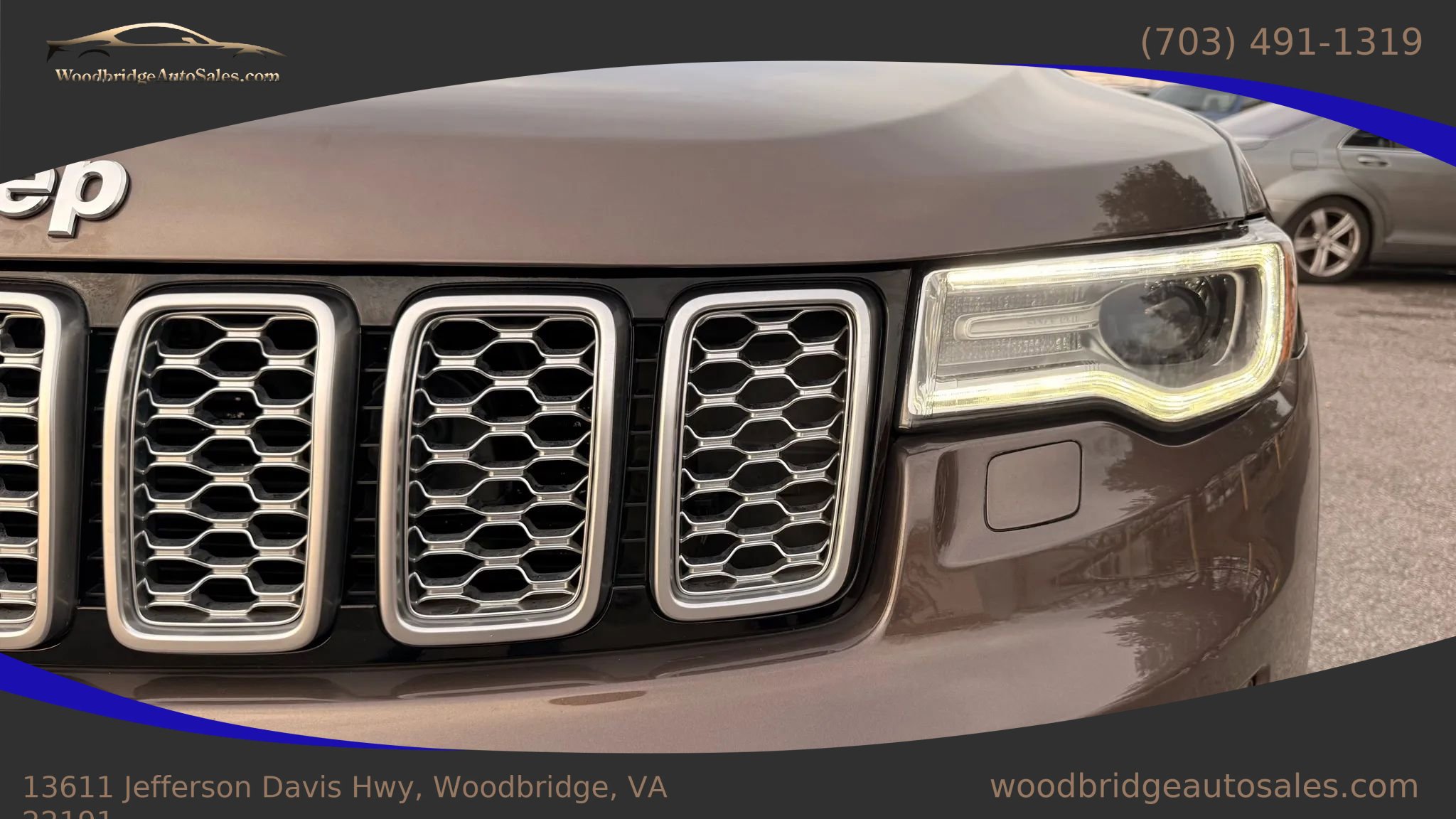 Used 2017 Jeep Grand Cherokee Summit w/ Platinum Series Group AWD/4WD image 10