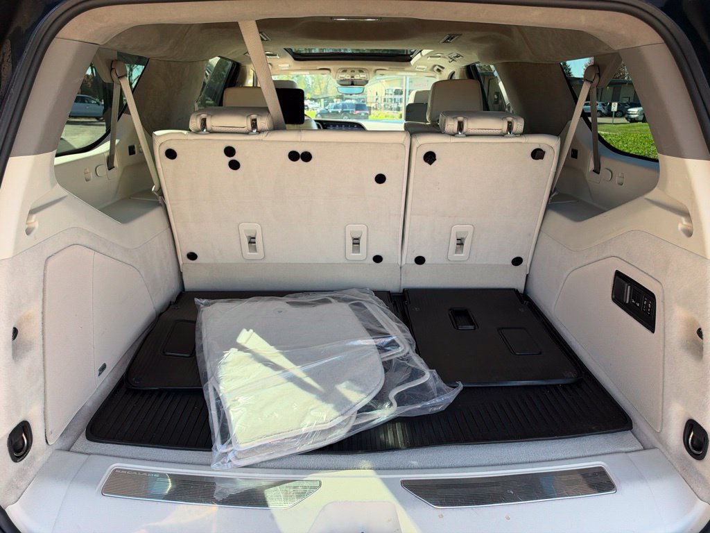Used 2024 Cadillac Escalade ESV Sport Platinum AWD/4WD image 48