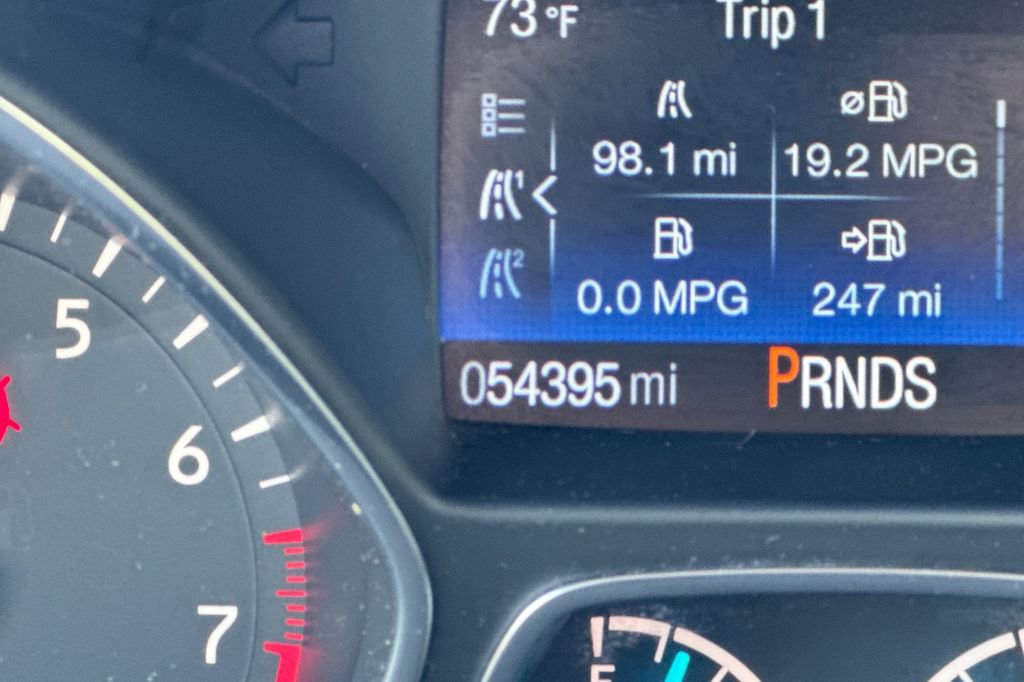 Used 2019 Ford Escape Titanium AWD/4WD image 28