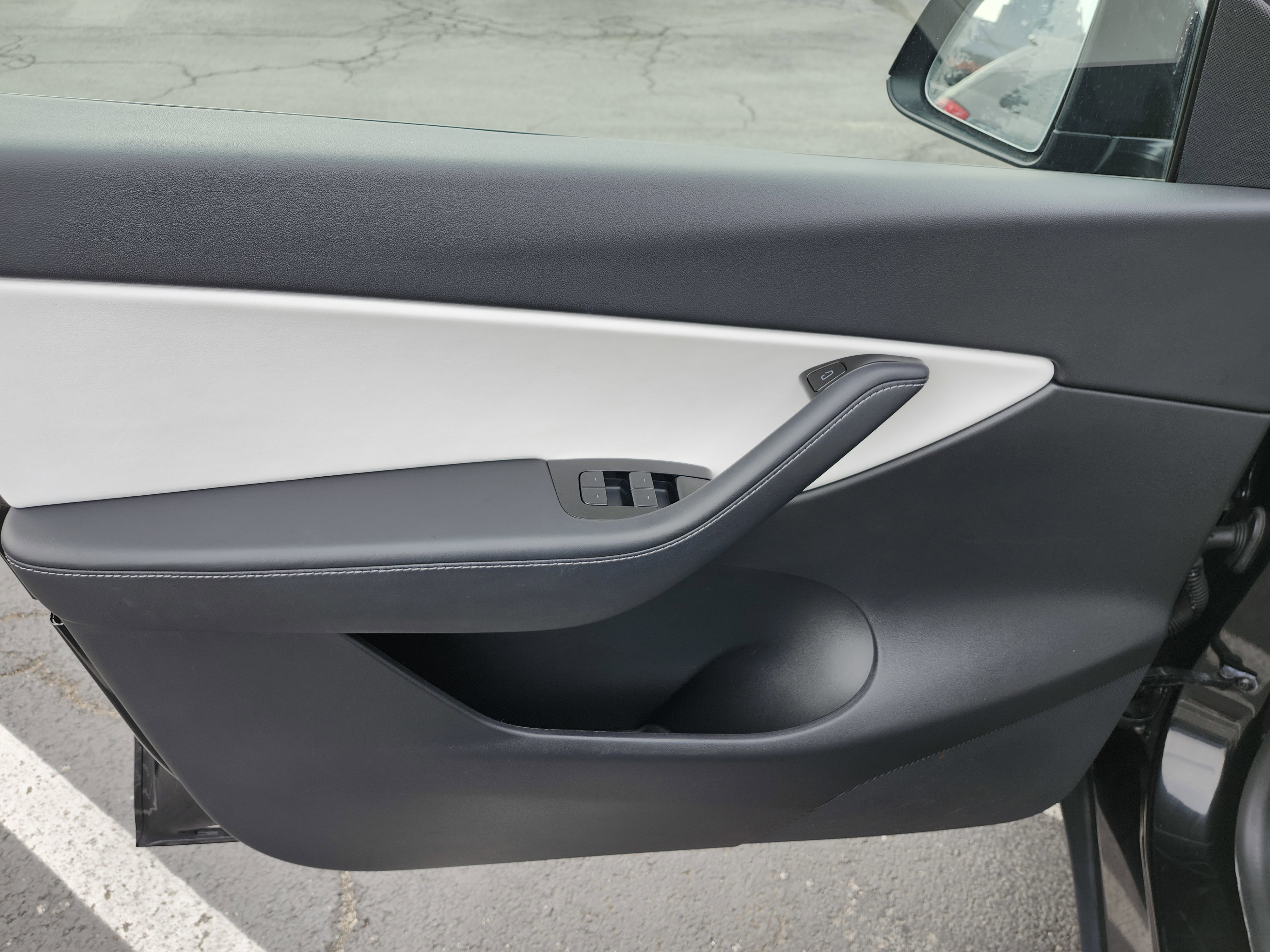 Used 2021 Tesla Model Y 2WD image 26