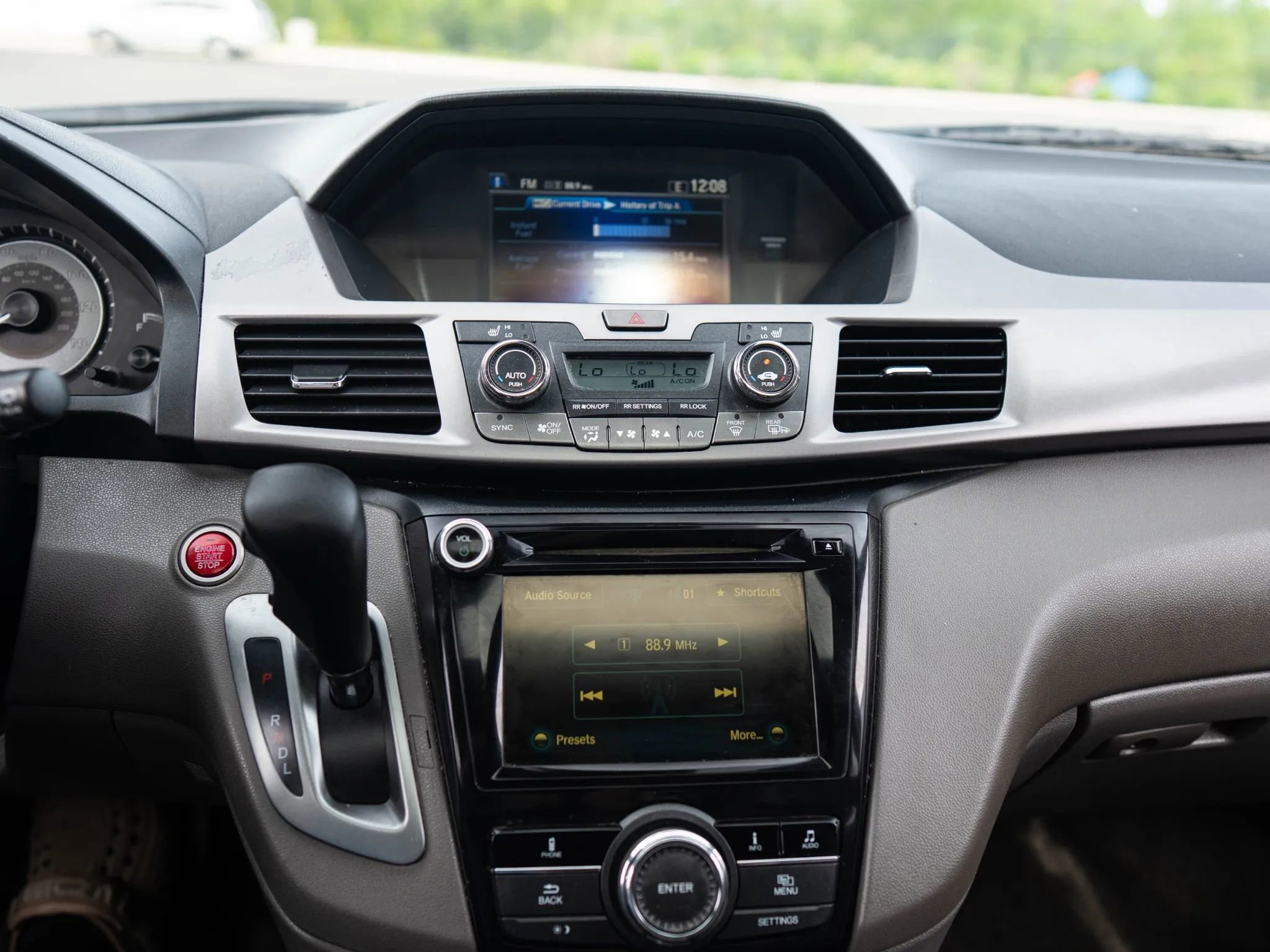 Used 2015 Honda Odyssey EX-L image 27