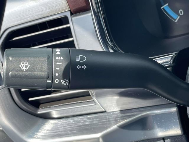 Used 2023 Ford F150 Lariat w/ Max Trailer Tow Package image 32