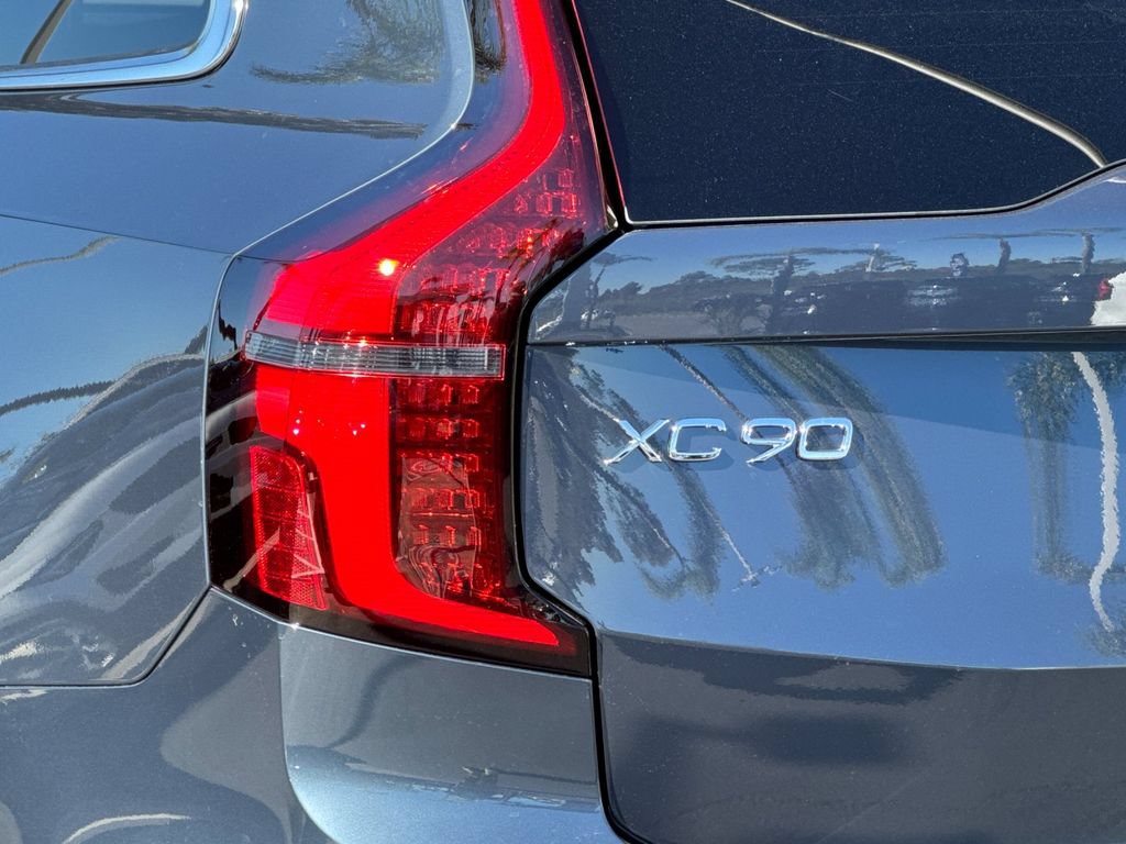 New 2026 Volvo XC90 B6 Plus w/ Protection Package Premier AWD/4WD image 27