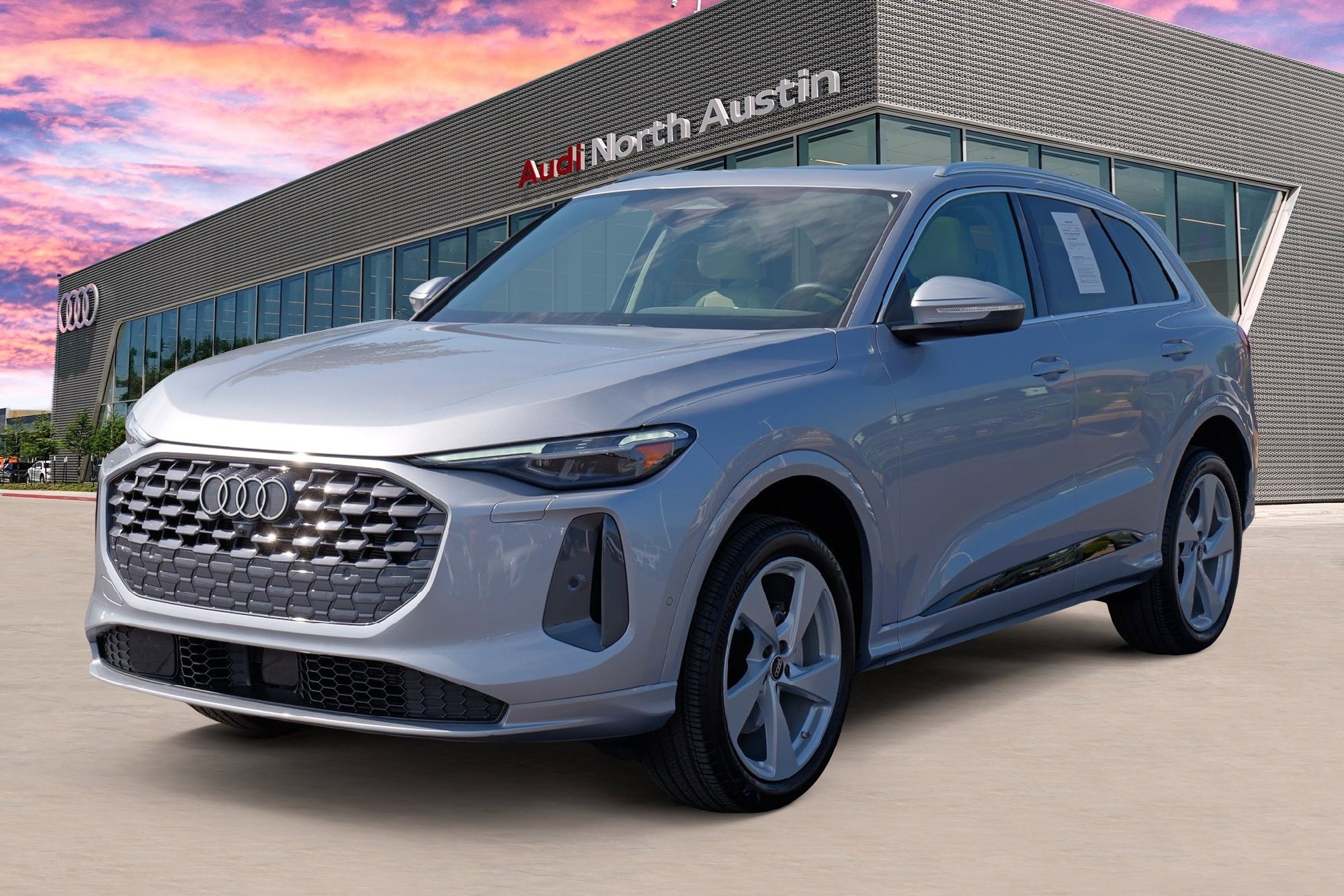 Used 2025 Audi Q5 Premium Plus w/ Premium Plus image 7