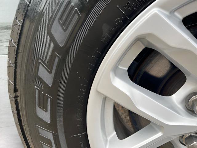 Used 2020 Jeep Gladiator Sport w/ Quick Order Package 24S image 11