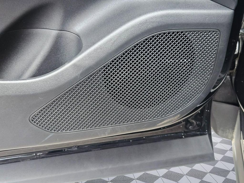 Certified 2025 Hyundai Santa Cruz SEL image 12