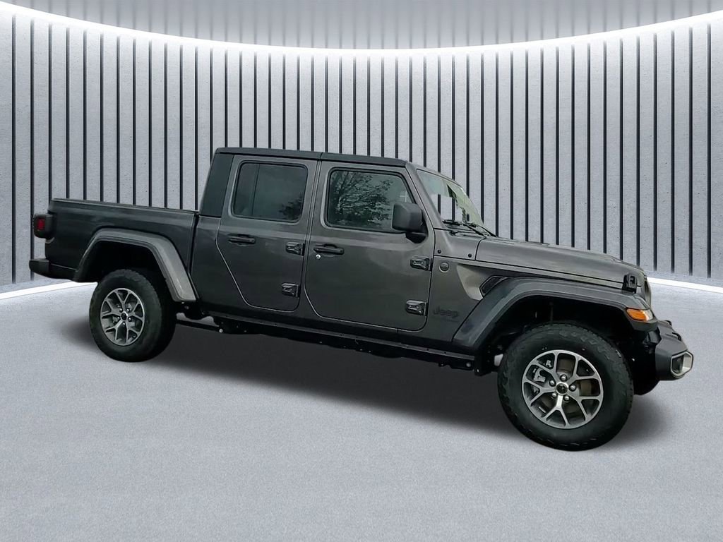 New 2026 Jeep Gladiator Sport AWD/4WD image 3
