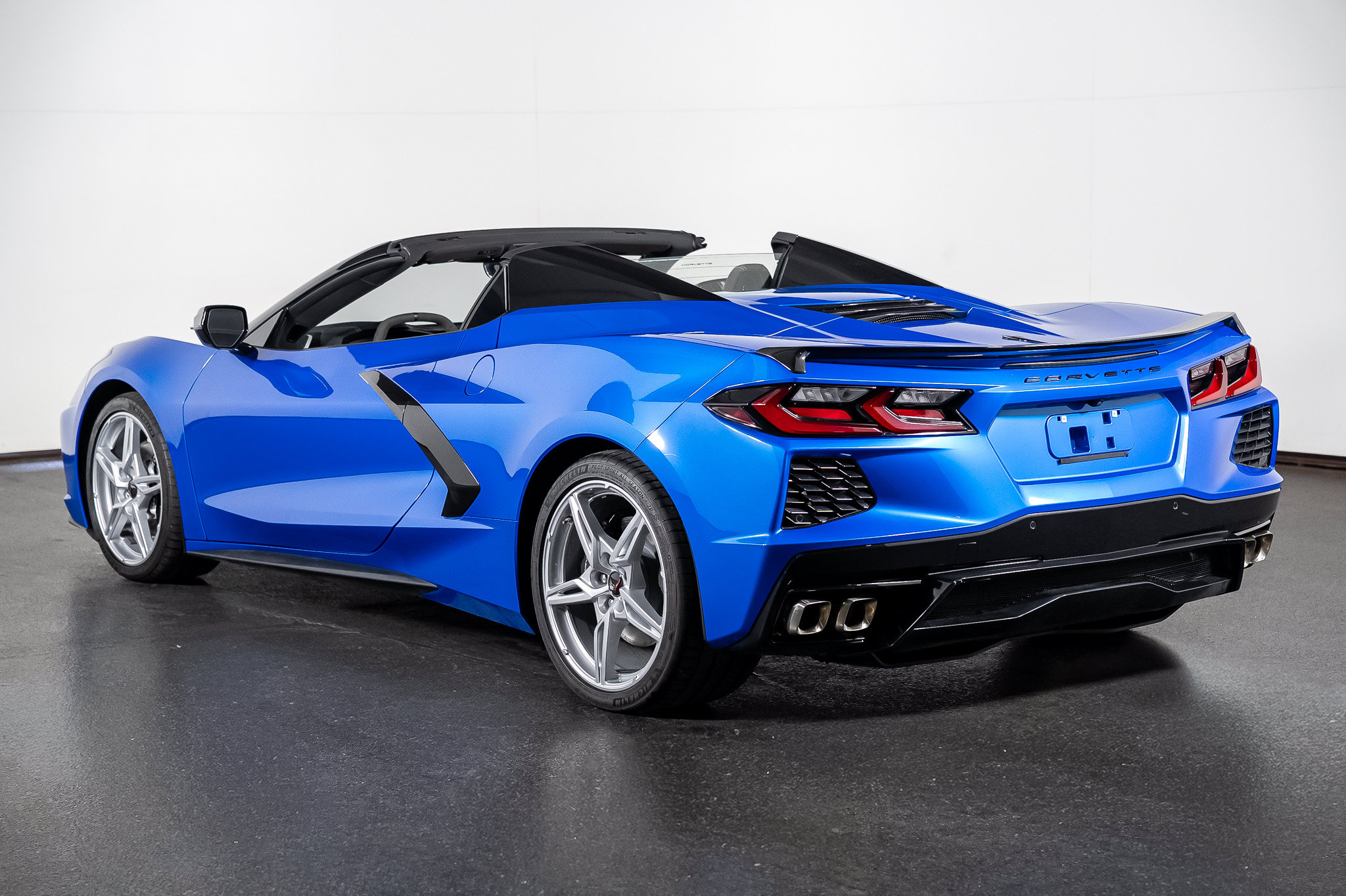 Used 2024 Chevrolet Corvette Stingray Preferred Conv RWD image 22