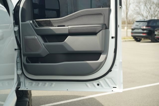 Used 2024 Ford F250 XLT w/ XLT Premium Package image 19