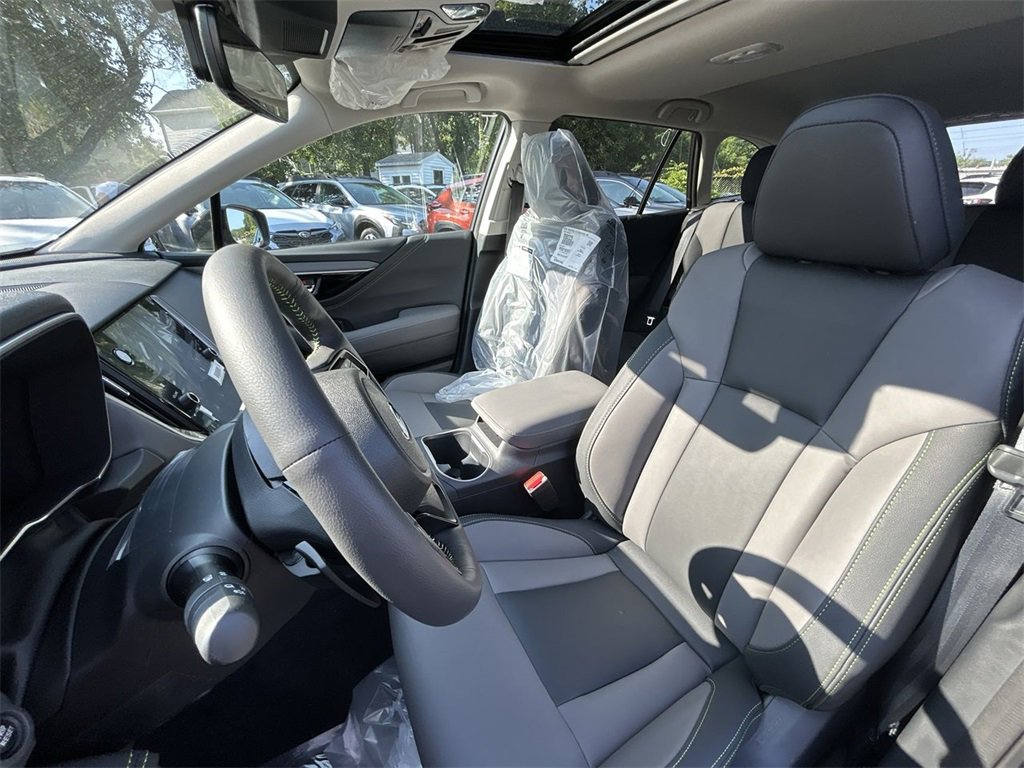 Certified 2025 Subaru Outback Onyx Edition image 11
