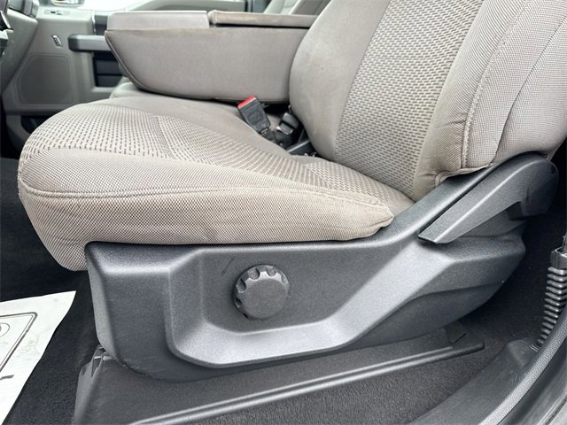 Used 2020 Ford F350 XLT image 12