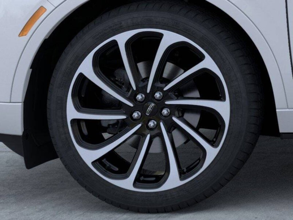 New 2026 Lincoln Nautilus Black Label image 19