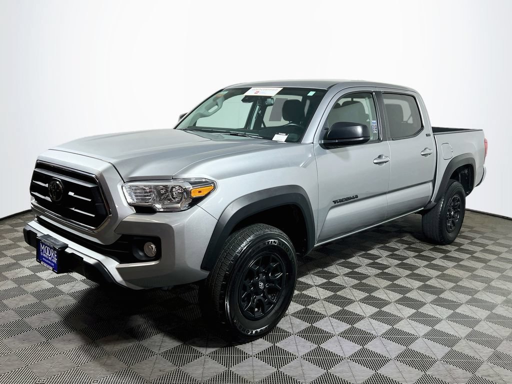 Certified 2023 Toyota Tacoma SR5 w/ SX Package RWD image 3