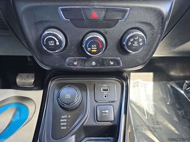 Used 2018 Jeep Compass Latitude image 26