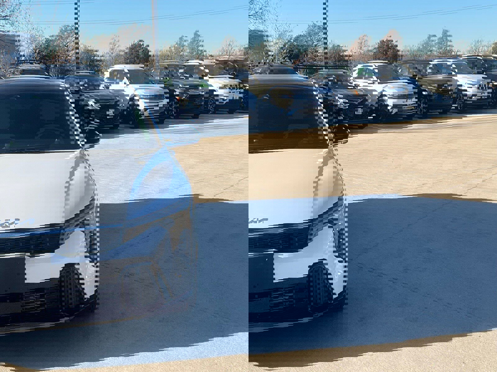 Used 2025 Kia K4 GT-Line Turbo image 3