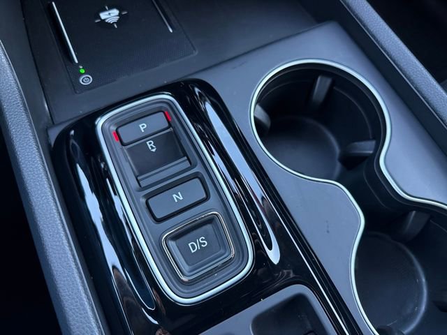 Used 2025 Honda Pilot EX-L image 32