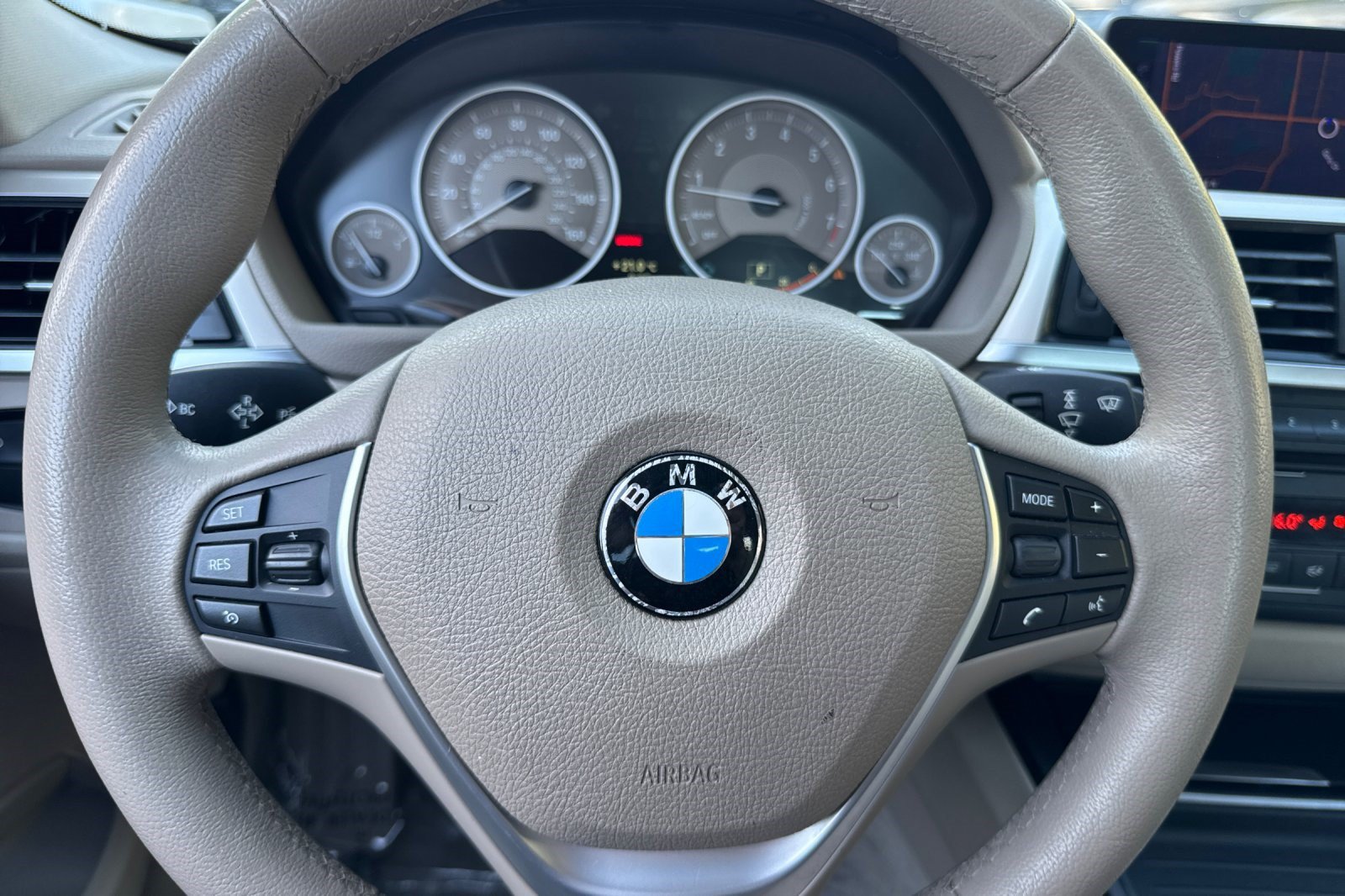 Used 2012 BMW 328i Sedan RWD image 11