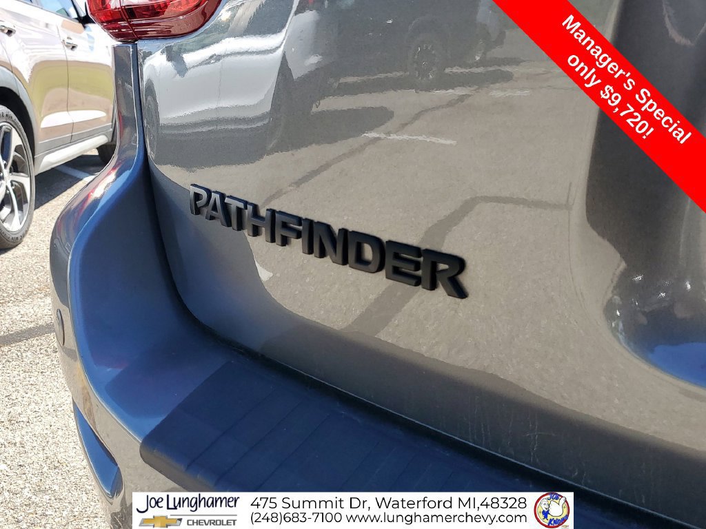Used 2018 Nissan Pathfinder SL w/ Midnight Edition Package AWD/4WD image 31