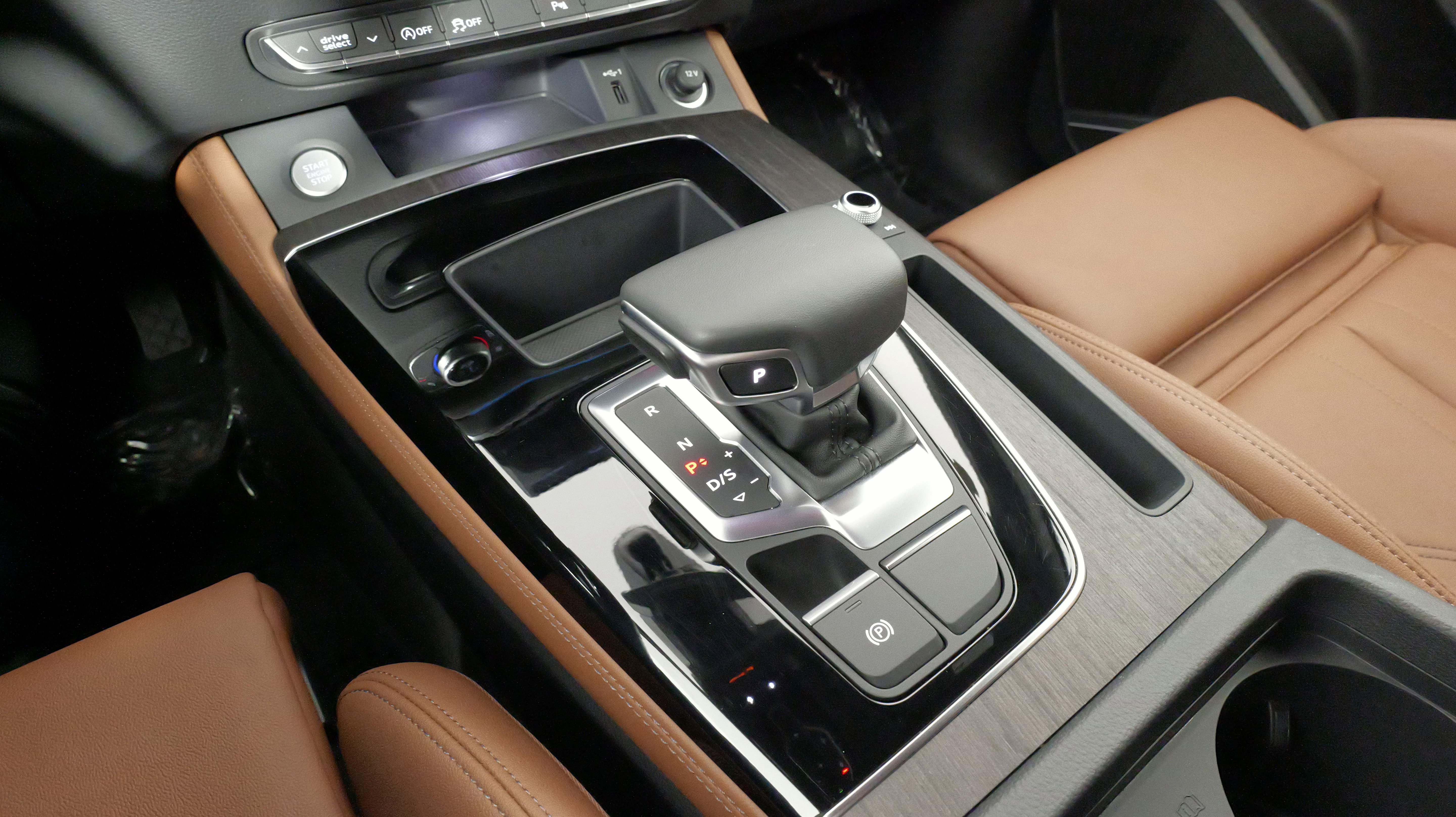 Used 2025 Audi Q5 2.0T Premium Plus image 54