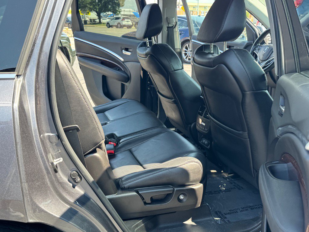 Used 2018 Acura MDX SH-AWD image 16