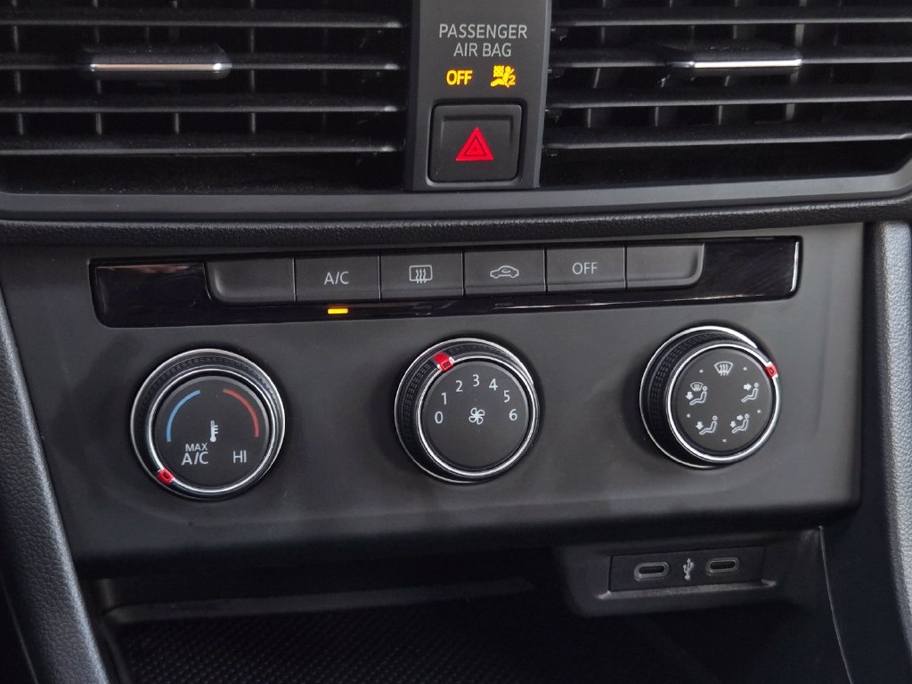 Used 2022 Volkswagen Jetta Sport FWD image 20